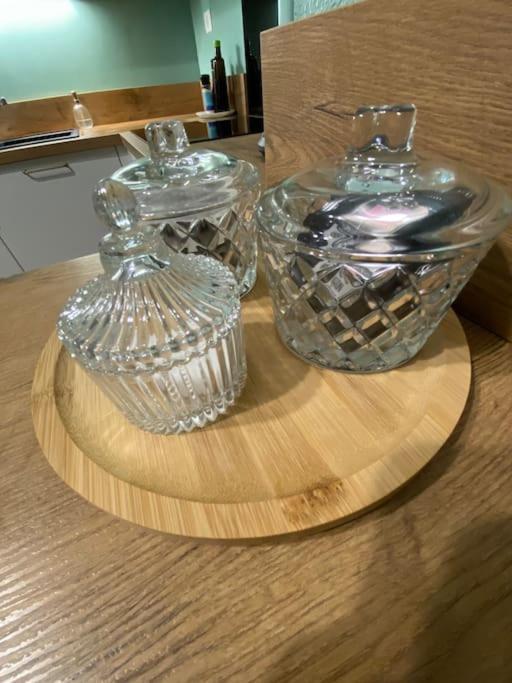 Charmant Studio Idealement Place Et Paisible ! 올롱생테마리 외부 사진