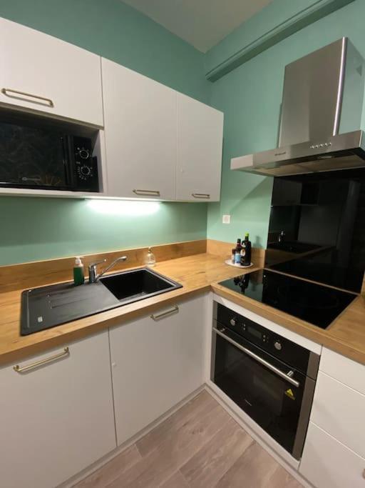 Charmant Studio Idealement Place Et Paisible ! 올롱생테마리 외부 사진